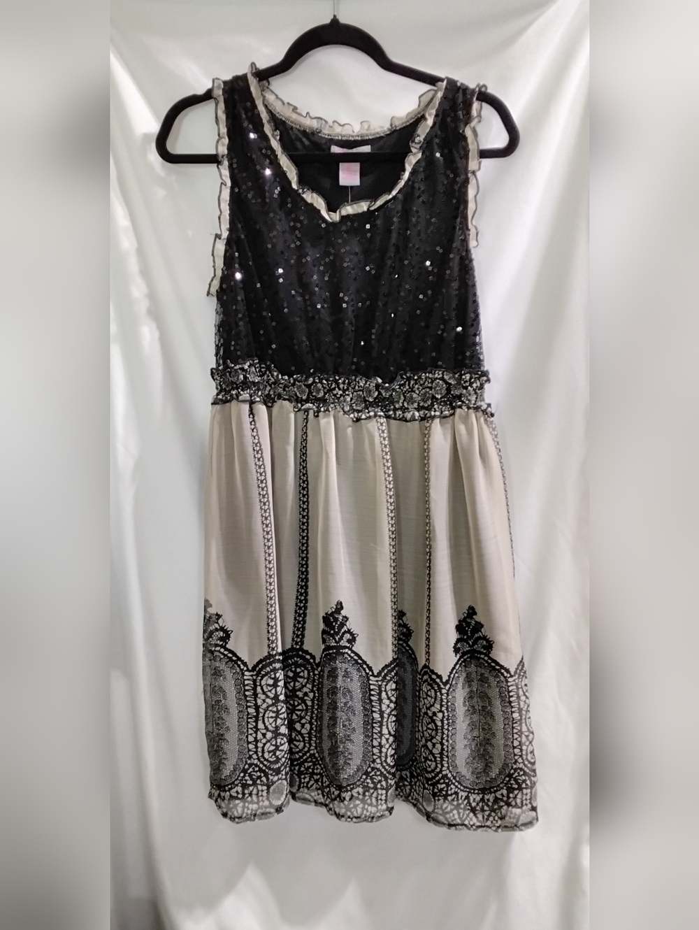 Ultra Pink Sleeveless Sequin Holiday Party Black and Cream Formal Mini Dress L